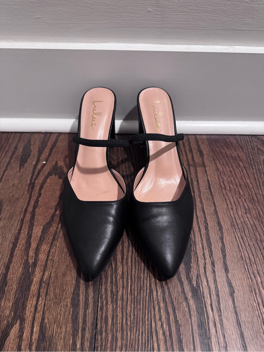 Lulu's Black Pointed Mary Jane Mule Heels